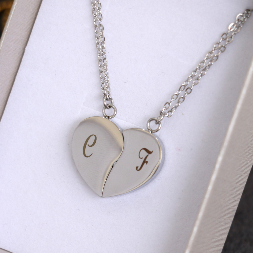 Collana Cuore Spezzato Personalizzata (2 Catenine)